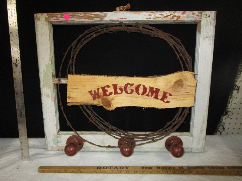 lot 54 image: 23 x 21 Rustic Welcome Sign