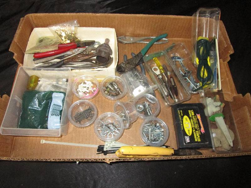 lot 65 image: Misc Tools, Old Timer pocket Knife and Misc harware
