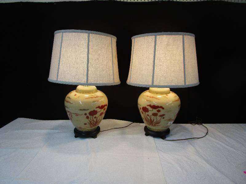 lot 74 image: Pair of lamps