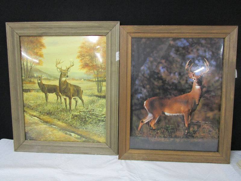 lot 100 image: Deer Pictures