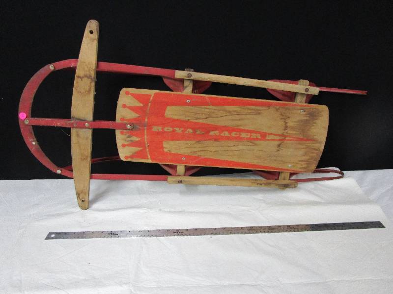 lot 133 image: Antique Royal Racer Sled