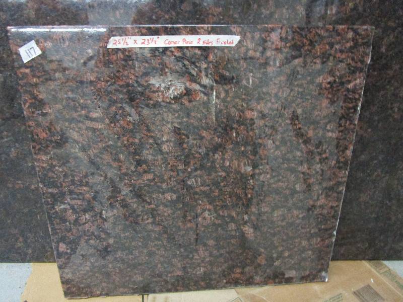 lot 148 image: 25 12 x 23 12 Corner Piece of Granite, Two Sides are finished