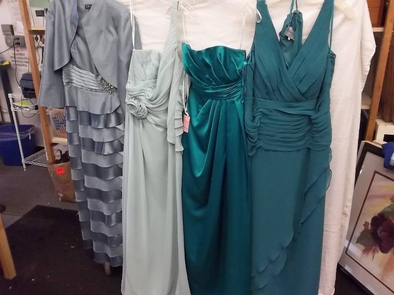 4-Long Dresses I Green Tones