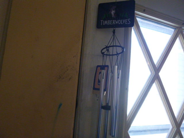 lot 17 image: 2 Timberwolves Wind Chimes