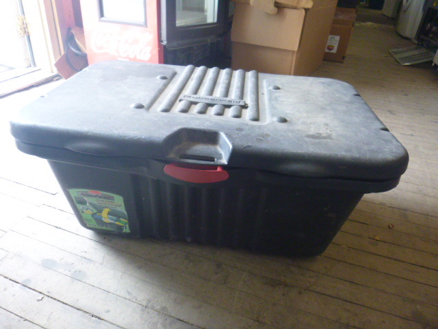 lot 73 image: Tool Bin
