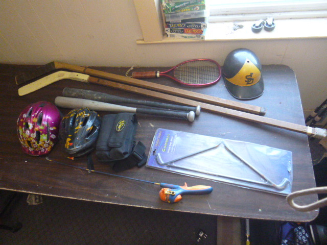 lot 134 image: Miscellaneous Sports Gear