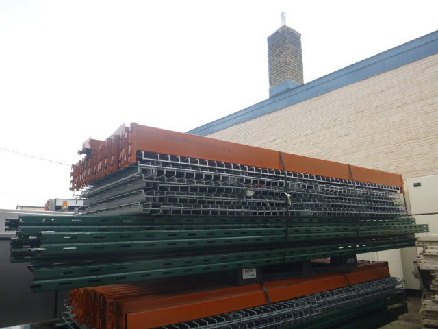 lot 3 image: Riga-Rack Pallet Racking