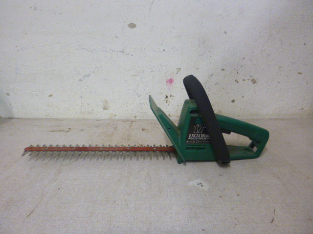 lot 167 image: Weed Eater 17 Excalibur Hedge Trimmer