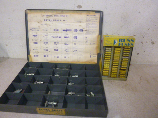 lot 174 image: Hydraulic Brake Fittings