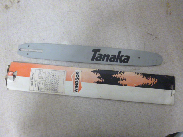 lot 189 image: 2 Chain Saw Guide Bars