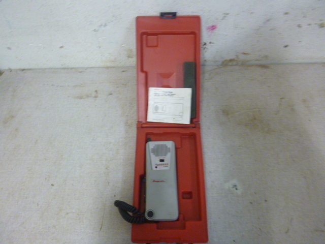 lot 196 image: Snap-On Automatic Halogen Leak Detector