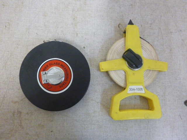 lot 216 image: 2 Measuring Tapes