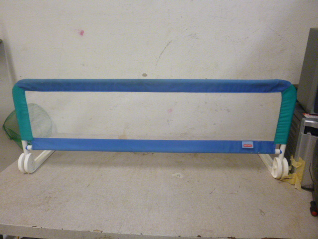 lot 235 image: Fisher Price Bed Rail