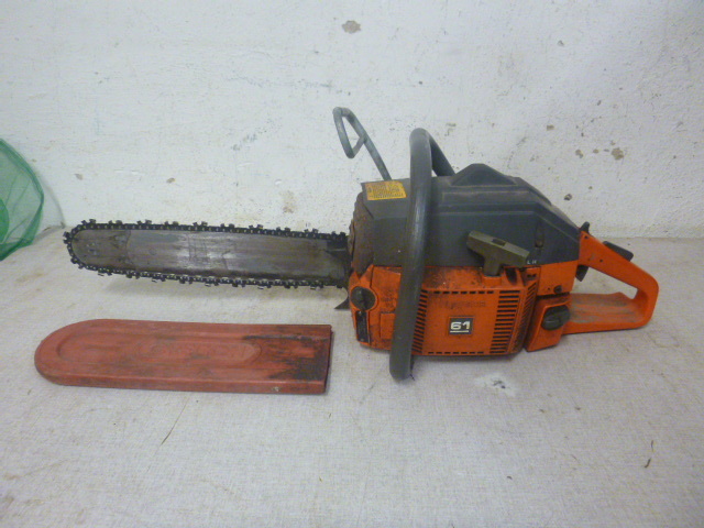lot 241 image: Husqvarna Chain Saw