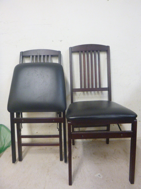 lot 244 image: 2 Padded Wooden Chairs