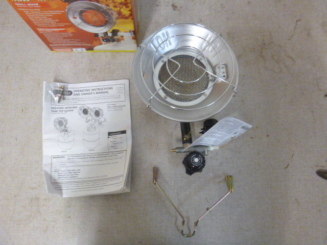 lot 251 image: Sun Flower Heater