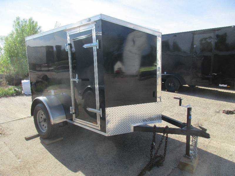 Brand New Cargomate 5 x 8 Enclosed Trailer