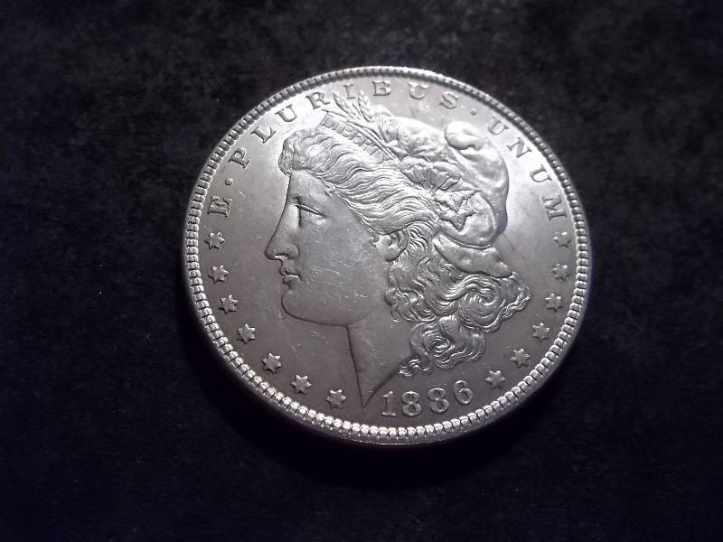 lot 3 image: 1886 Morgan Silver Dollar