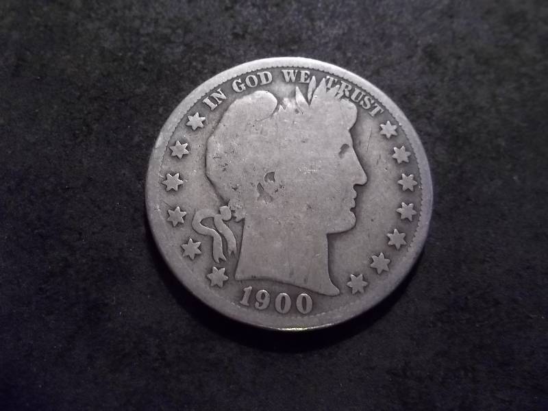 lot 16 image: 1900 S Barber Half Dollar