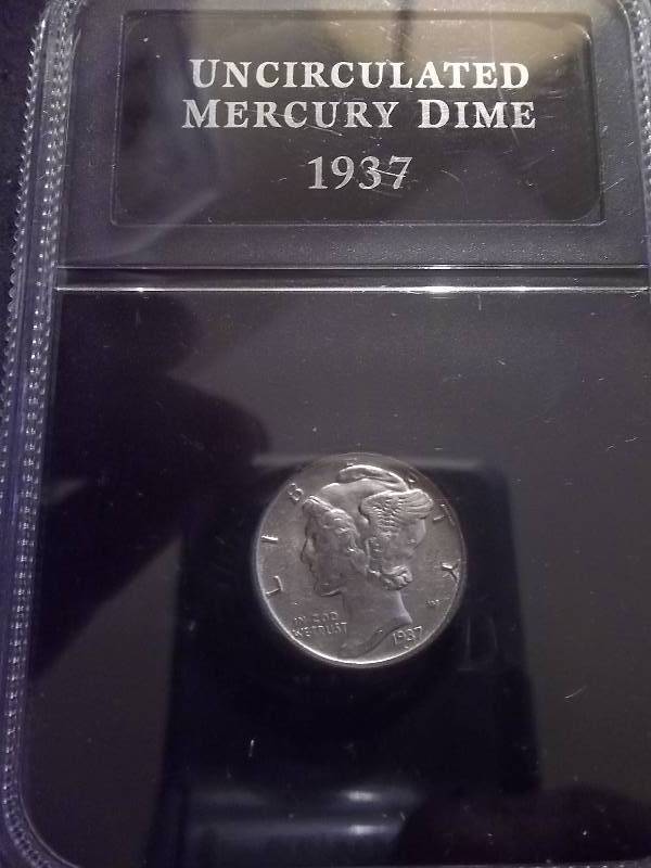 lot 64 image: 1937 Mercury Dime Unc