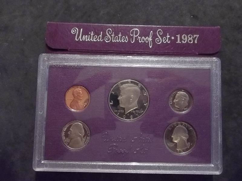 lot 77 image: 1987 US Proof Set