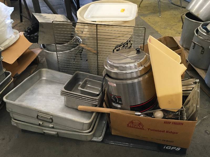 PALLET OF KITCHEN WARE ITEMS
