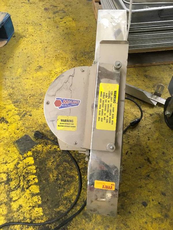 MOLINE CO. BAGEL AND BREAD SLICER