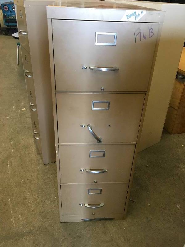 4 DRAWER METAL FILING CABINET