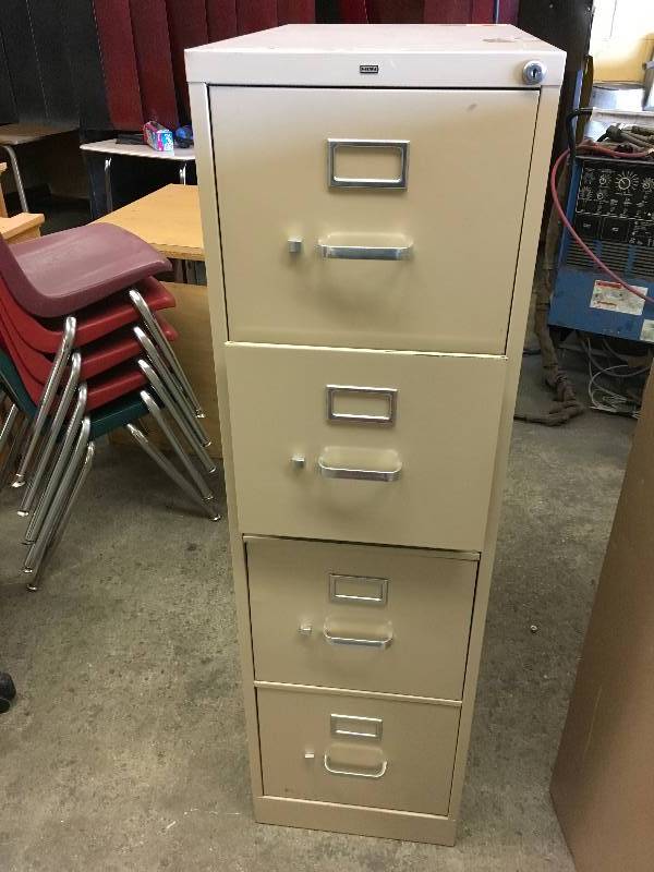 4 DRAWER METAL FILING CABINET