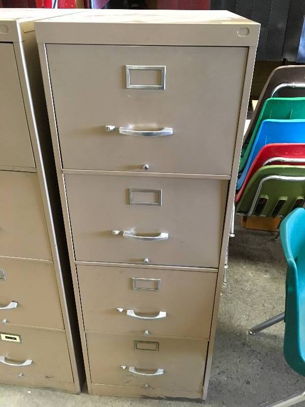 4 DRAWER METAL FILING CABINET