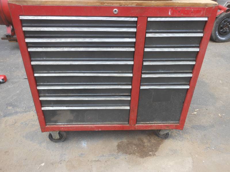 TOOL BOX WITH TOOLS