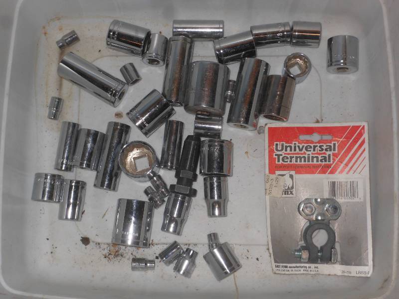 SOCKETS