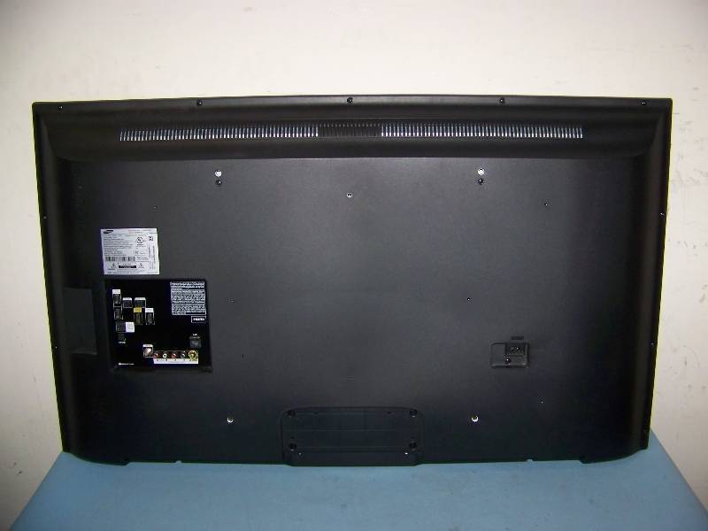 lot 6 image: 46, Samsung, SMART, LED, High Definition (1080p) Television  HDTV with Remote Control