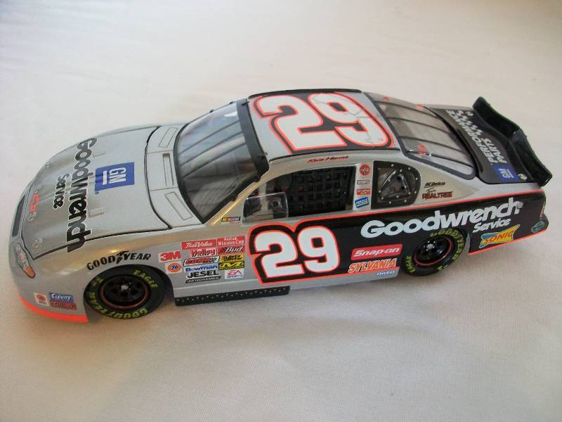 GM Goodwrench Die-Cast Car
