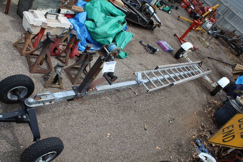 lot 4 image: 2008 Custom Built Aluminum 15ft. Single Canoe  Kayak Trailer