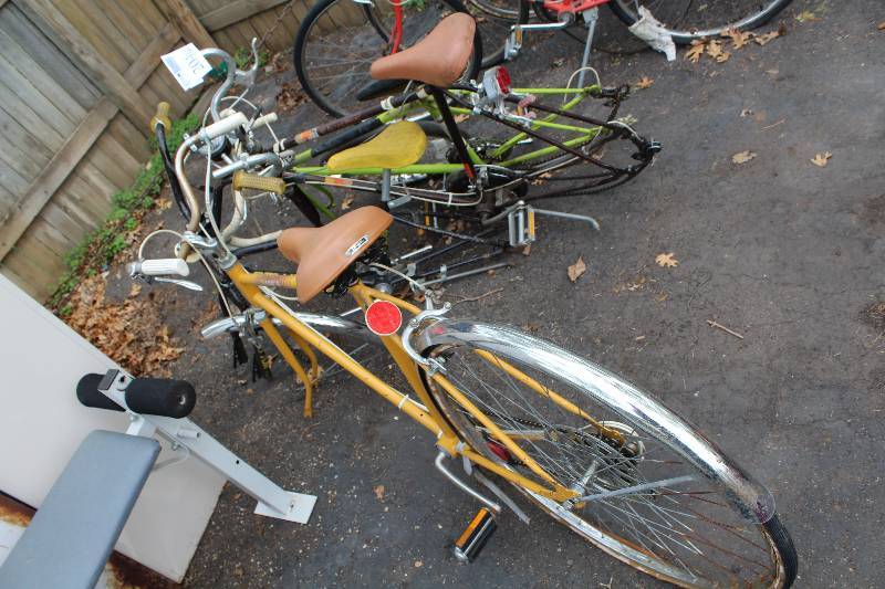 lot 204 image: Lot of (4) Bike Frames w Seats, Handlebars, Some Missing Wheels