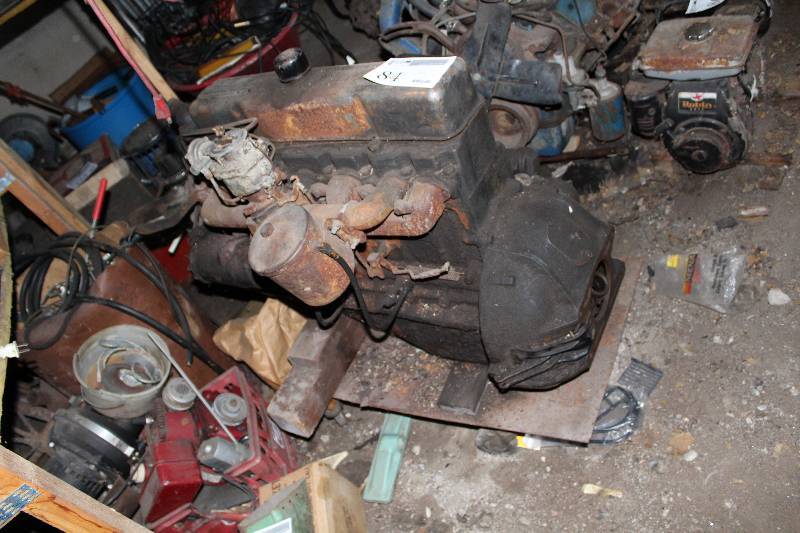 lot 84 image: 4L Engine