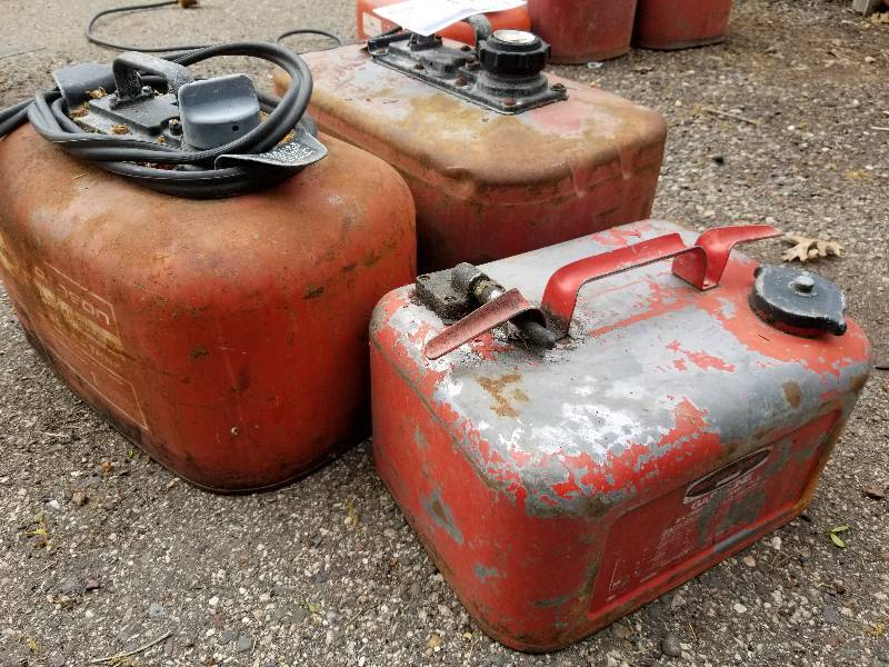 lot 51A image: Lot of (3) Metal Outboard Fuel Tanks
