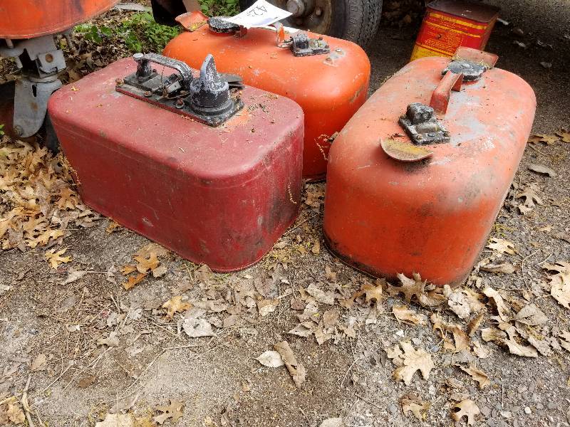 lot 42A image: Lot of (3) Metal Outboard Fuel Tanks