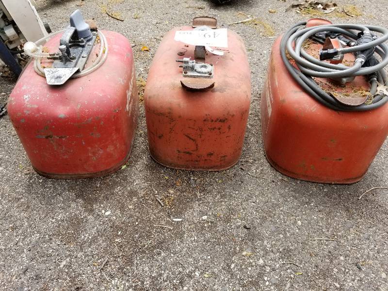 lot 49A image: Lot of (3) Metal Outboard Fuel Tanks