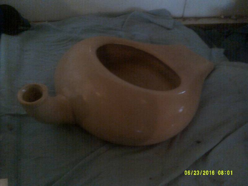 ANTIQUE CLAY BED PAN