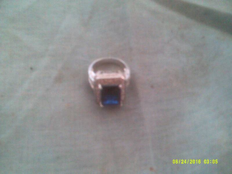 MENS RING BLUE STONE
