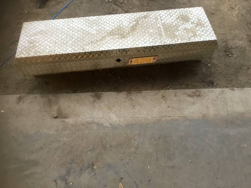 lot 22 image: Small Utility Box Weather Guard