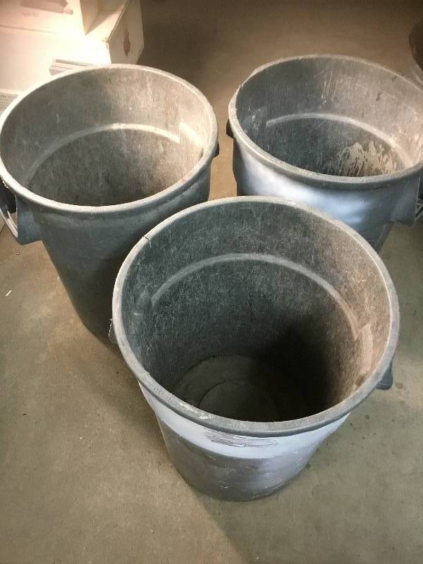 lot 56 image: Three Brute Garbage Cans - Used