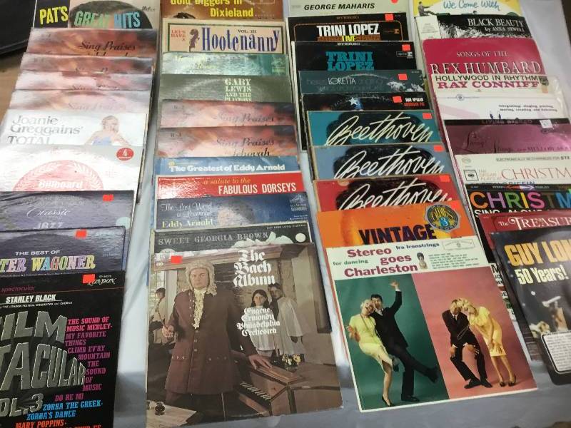 lot 88 image: 40 records LP 33 13 vinly