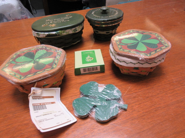 lot 919 image: ST. PATRICKS DAY BASKETS