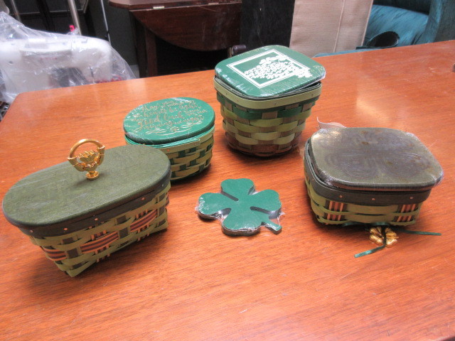 lot 920 image: ST. PATRICKS DAY BASKETS