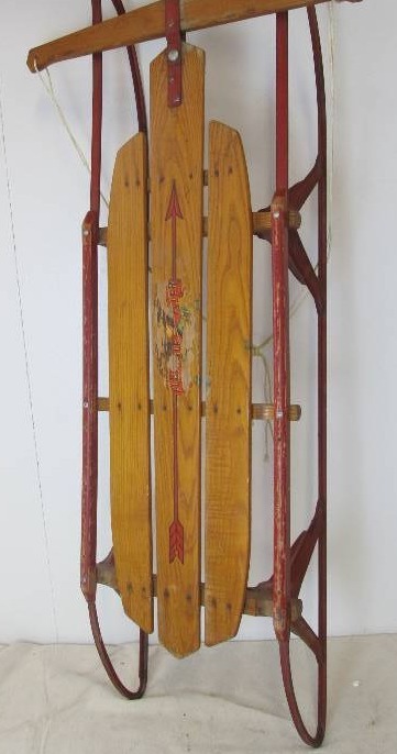 lot 36 image: Nice Vintage FLEXIBLE FLYER Snow Sled - Large Size