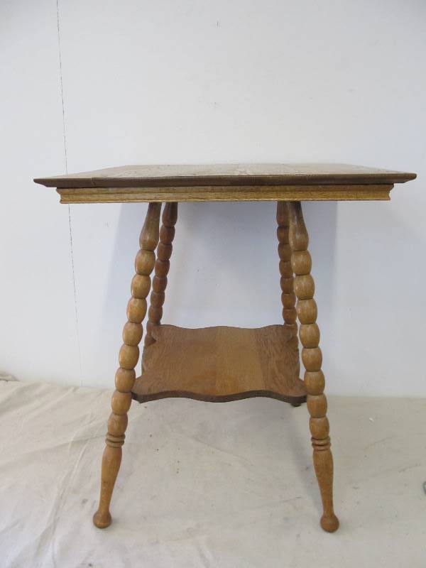 lot 54 image: Antique Solid Oak Claw & Ball Occasional Table