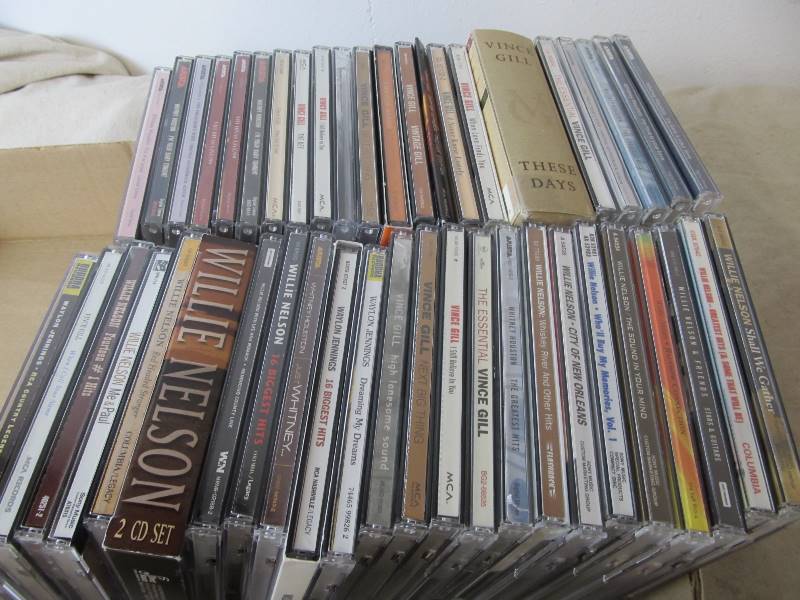 lot 96 image: Lot of 50-60 Assorted CDs